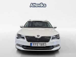 Skoda Superb bild 8