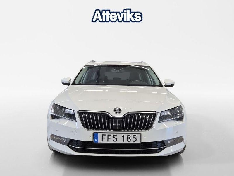 Skoda Superb bild 8