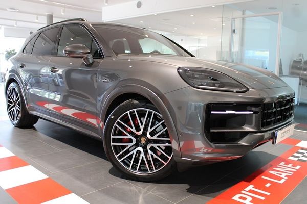 Porsche Cayenne S E-HYBRID - 2026