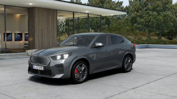 BMW iX2 xDrive20 xDrive30 M Sport Pro Business Ed Drag HUD DA | - 2026