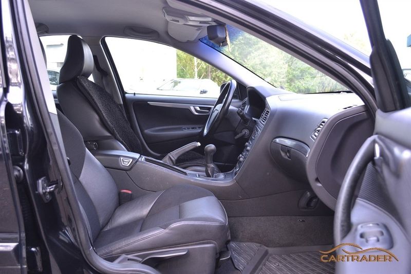 Volvo S60 bild 8