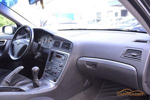 Volvo S60 bild 9