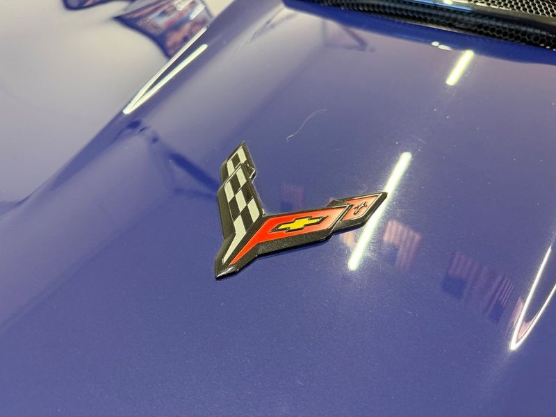 Chevrolet Corvette bild 19