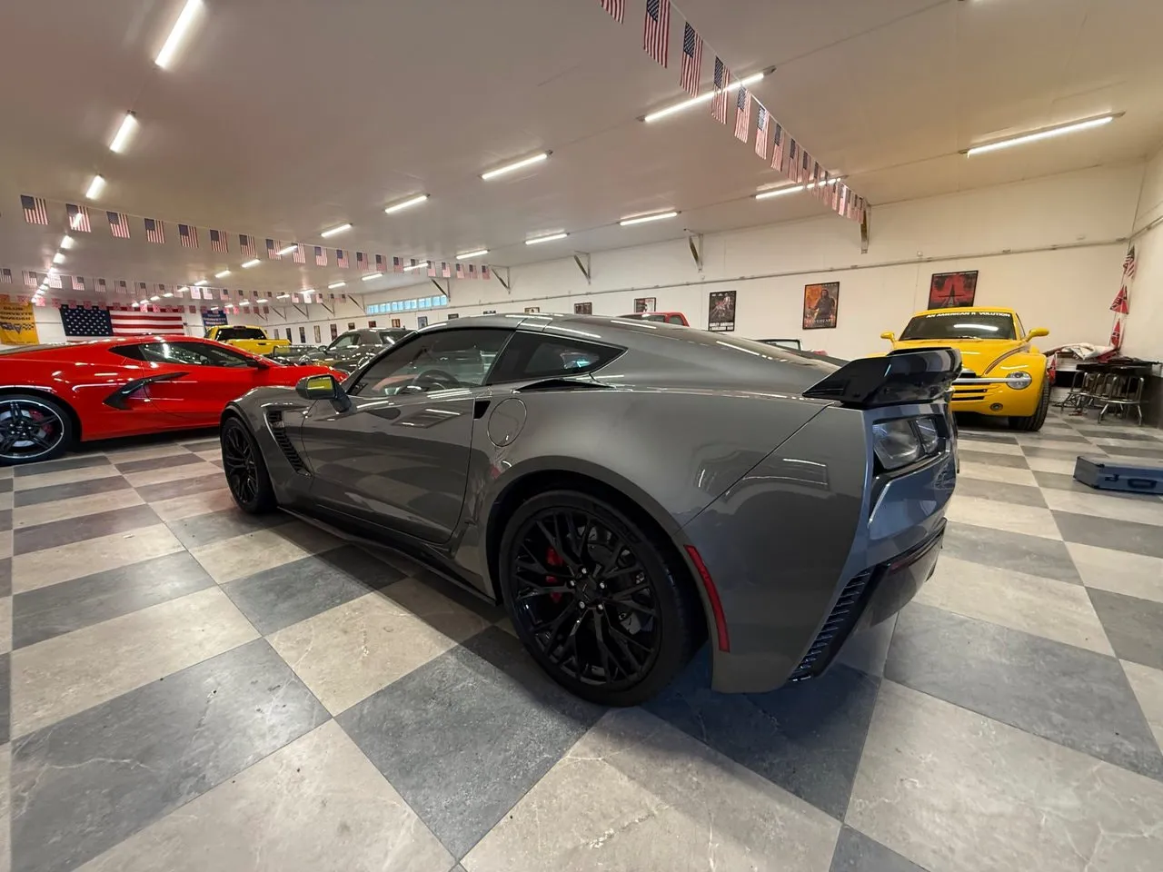 Vehicle image 6