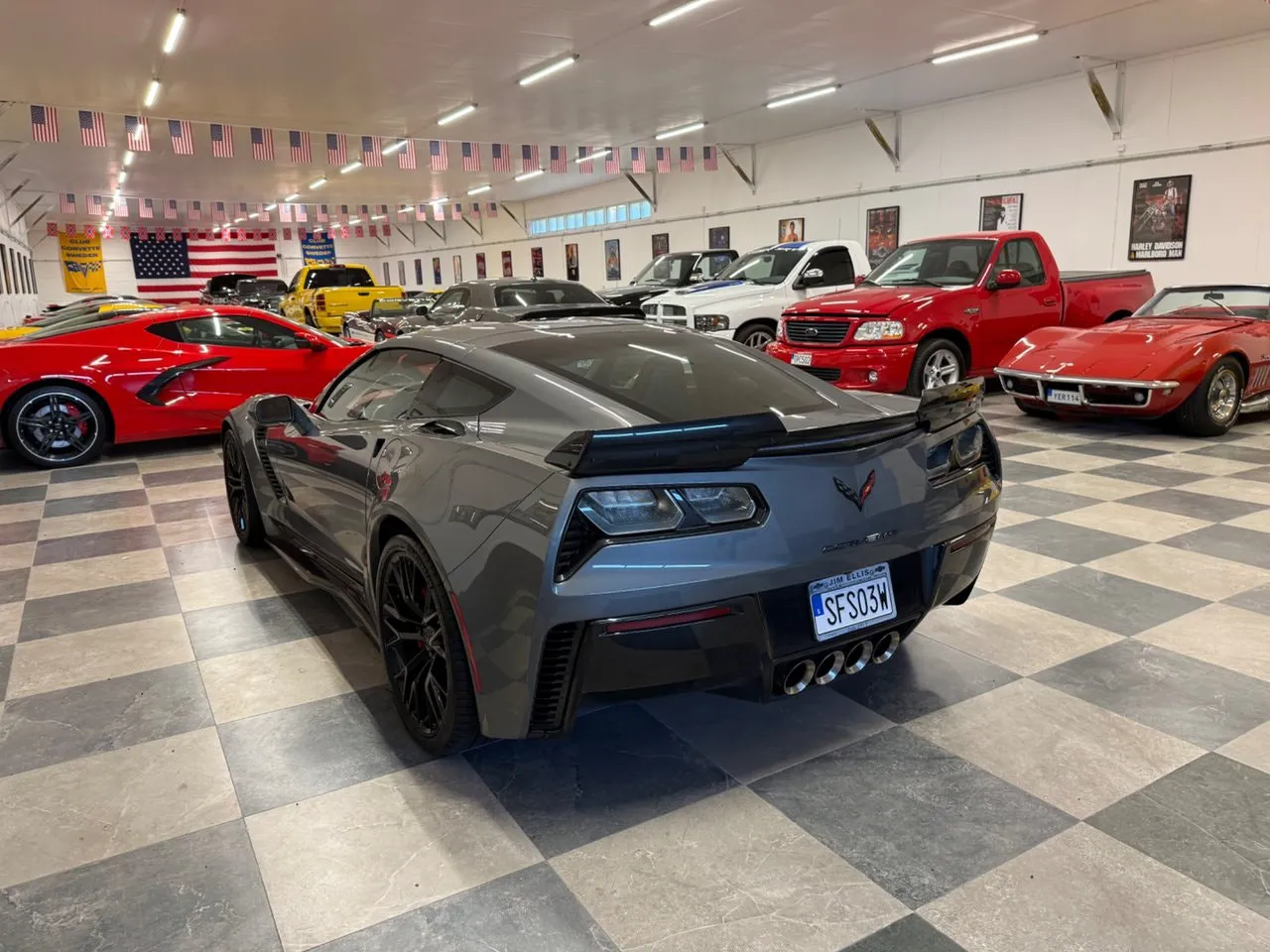 Vehicle image 7
