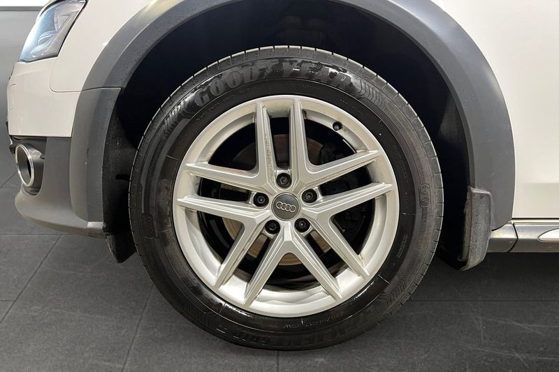 Audi A4 Allroad bild 17