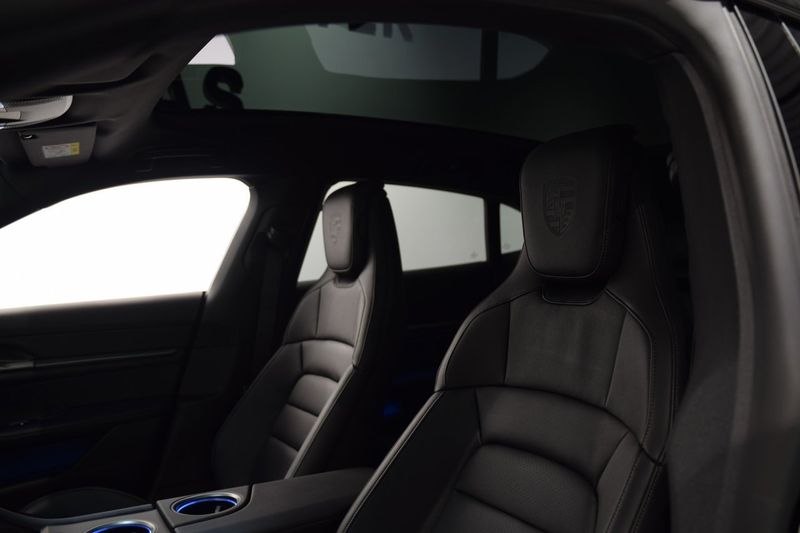 Porsche Taycan bild 10