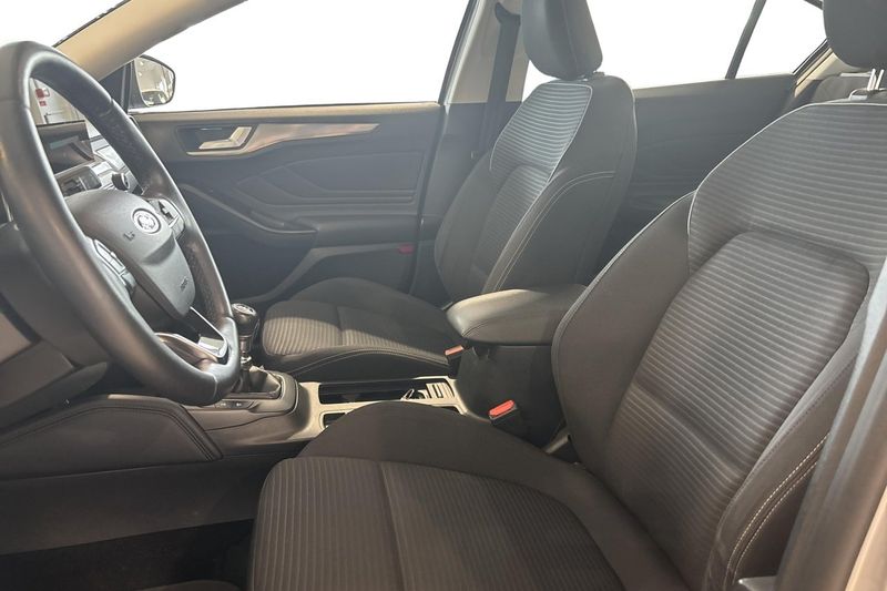 Ford Focus bild 12
