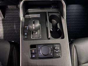 Mazda CX-80 bild 12
