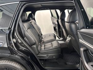 Mazda CX-80 bild 16