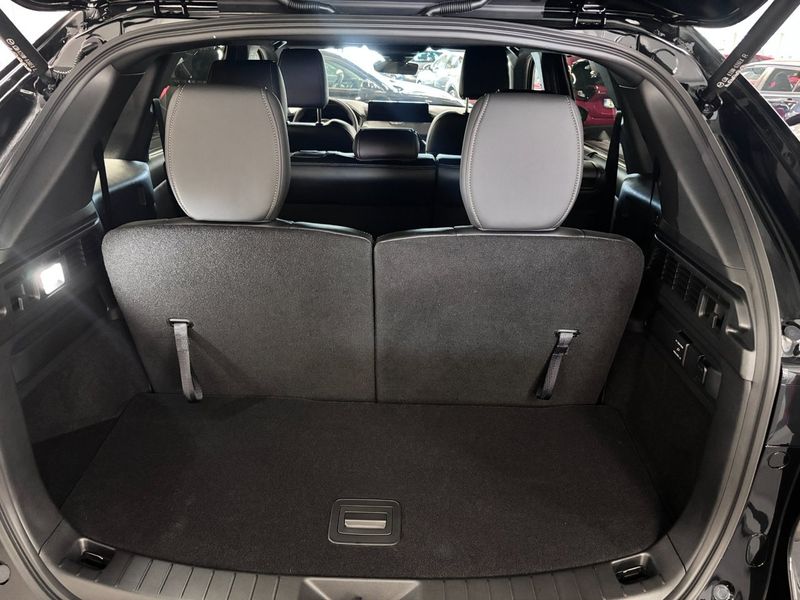 Mazda CX-80 bild 17