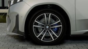 BMW iX3 bild 7