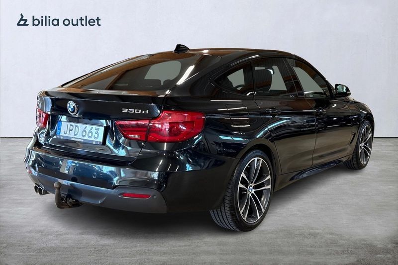 BMW 330 bild 6