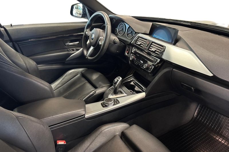 BMW 330 bild 11