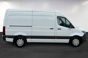 Mercedes Sprinter bild 8