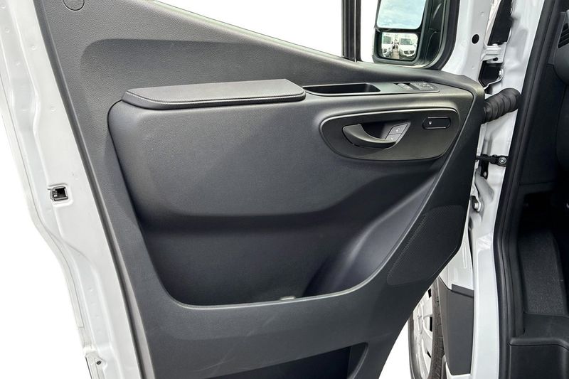 Mercedes Sprinter bild 9