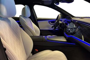 Mercedes E300 bild 17
