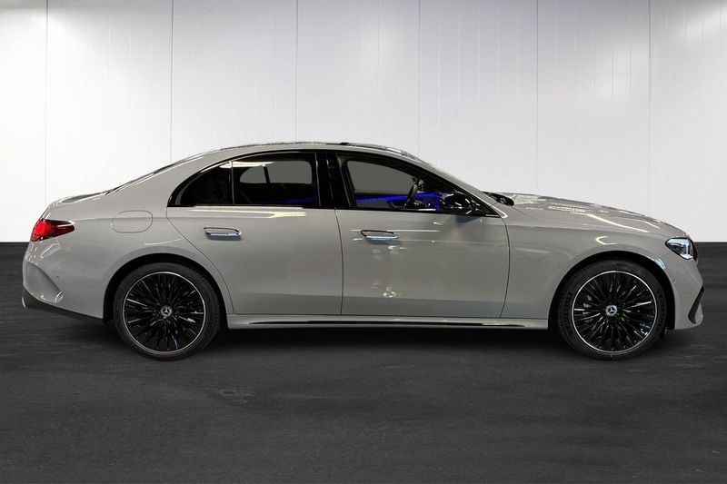 Mercedes E300 bild 8