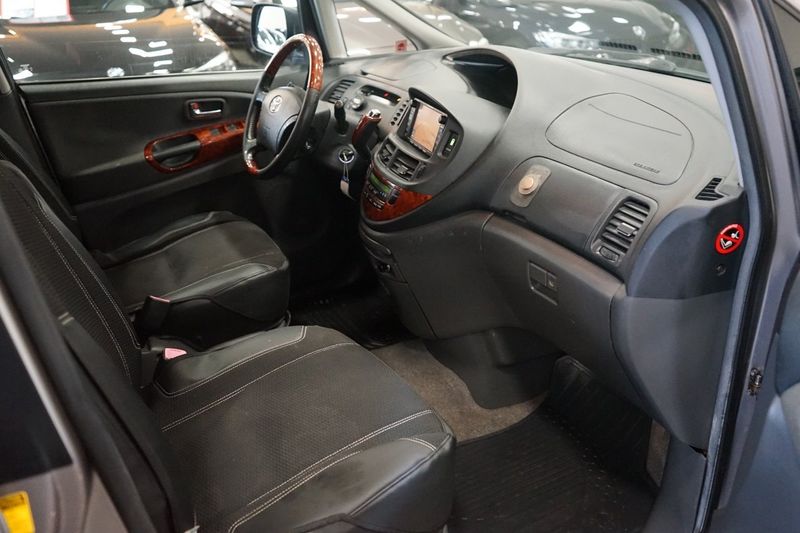 Toyota Previa bild 7