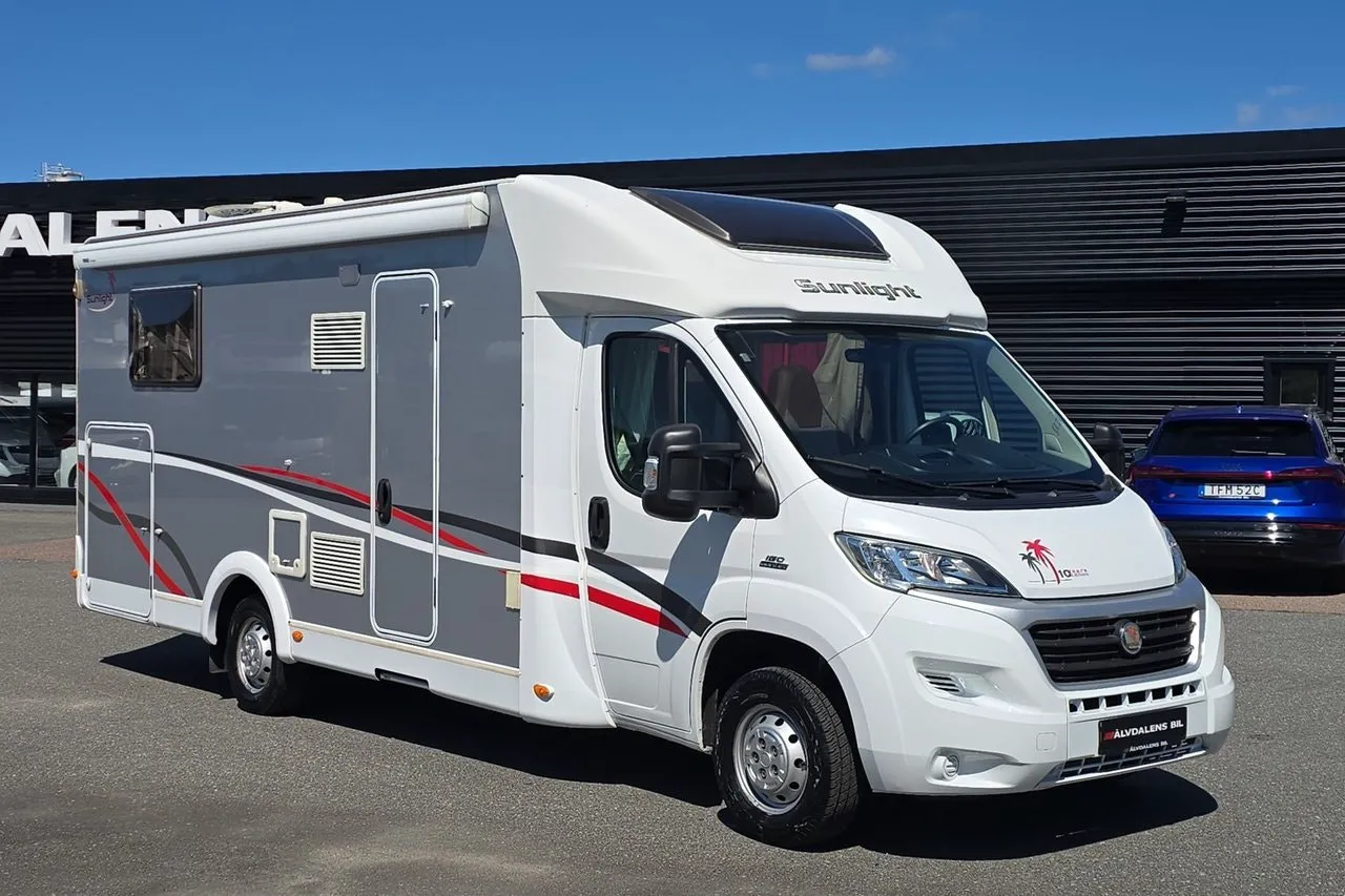 Vehicle image 36