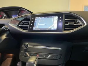Peugeot 308 SW bild 14