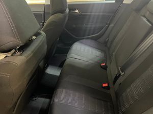 Peugeot 308 SW bild 17