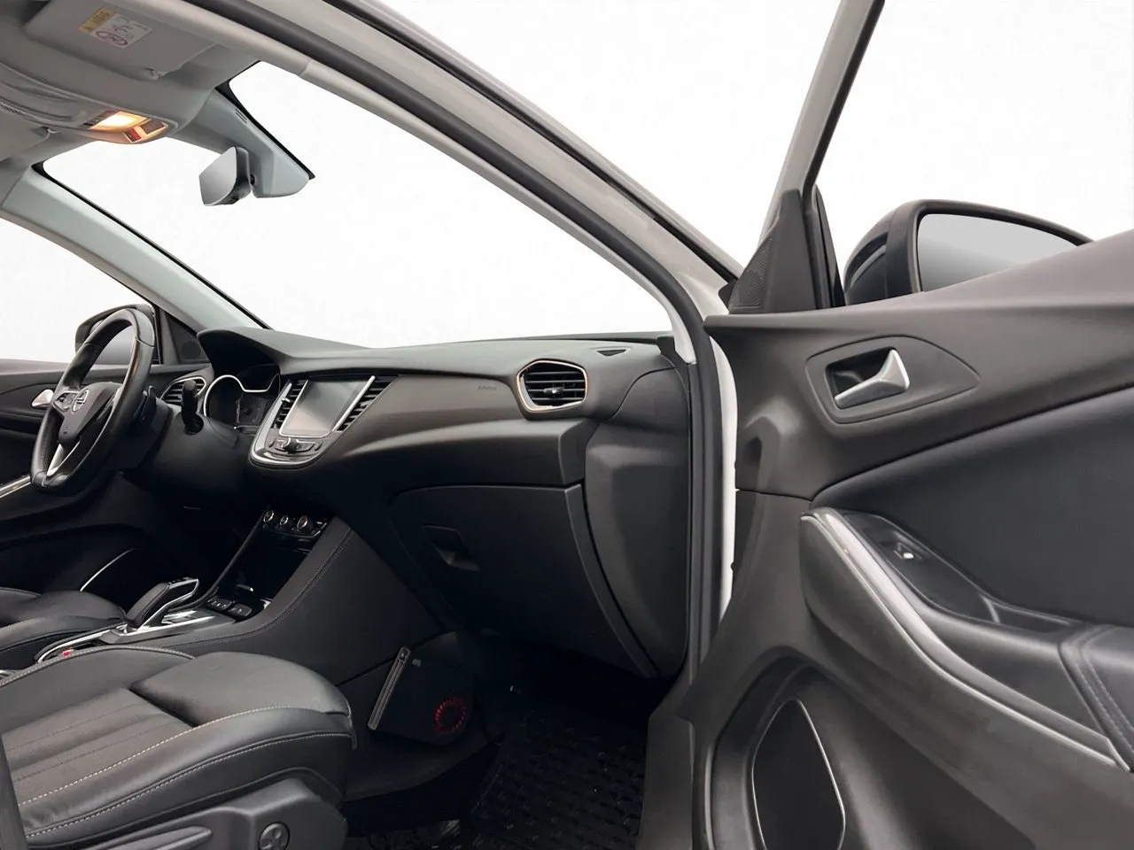 Vehicle image 22