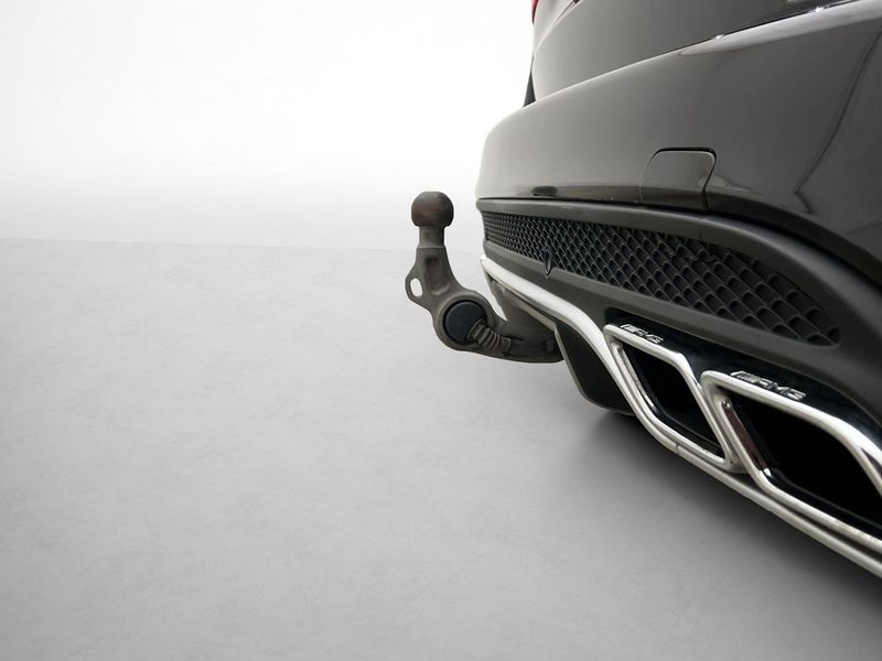 Mercedes C63 AMG bild 30
