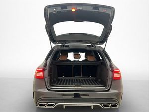 Mercedes C63 AMG bild 31