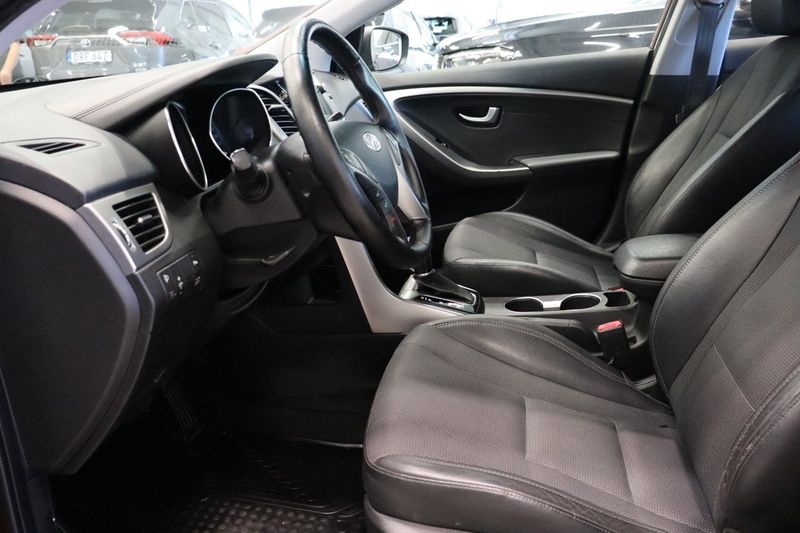 Hyundai i30 bild 7