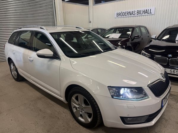 Skoda Octavia Kombi 2.0 TDI Elegance/ Dragkrok/ GPS/ Bluetooth - 2014