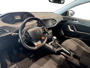 Peugeot 308 SW bild 4