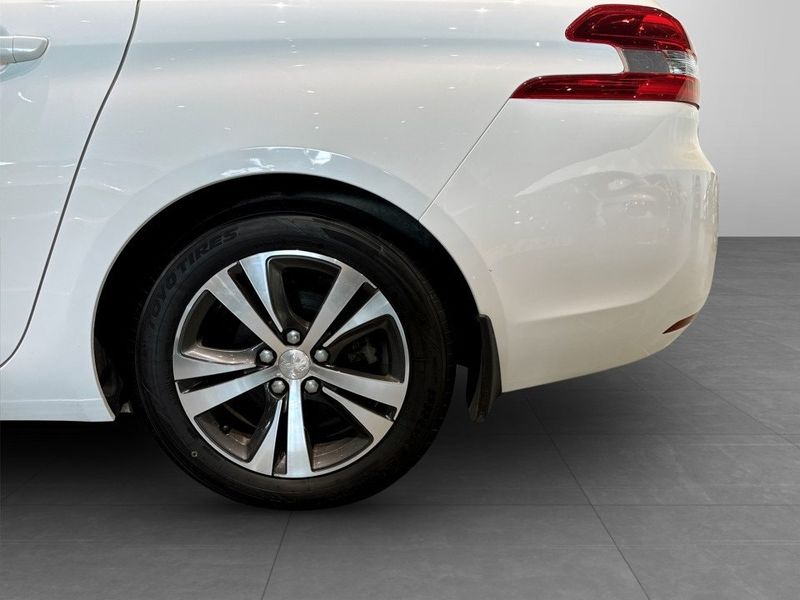 Peugeot 308 SW bild 14