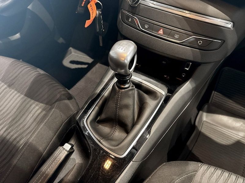 Peugeot 308 SW bild 10