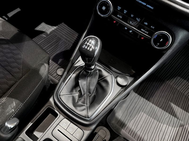 Ford Fiesta bild 10