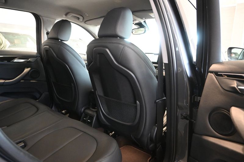 BMW X1 bild 12