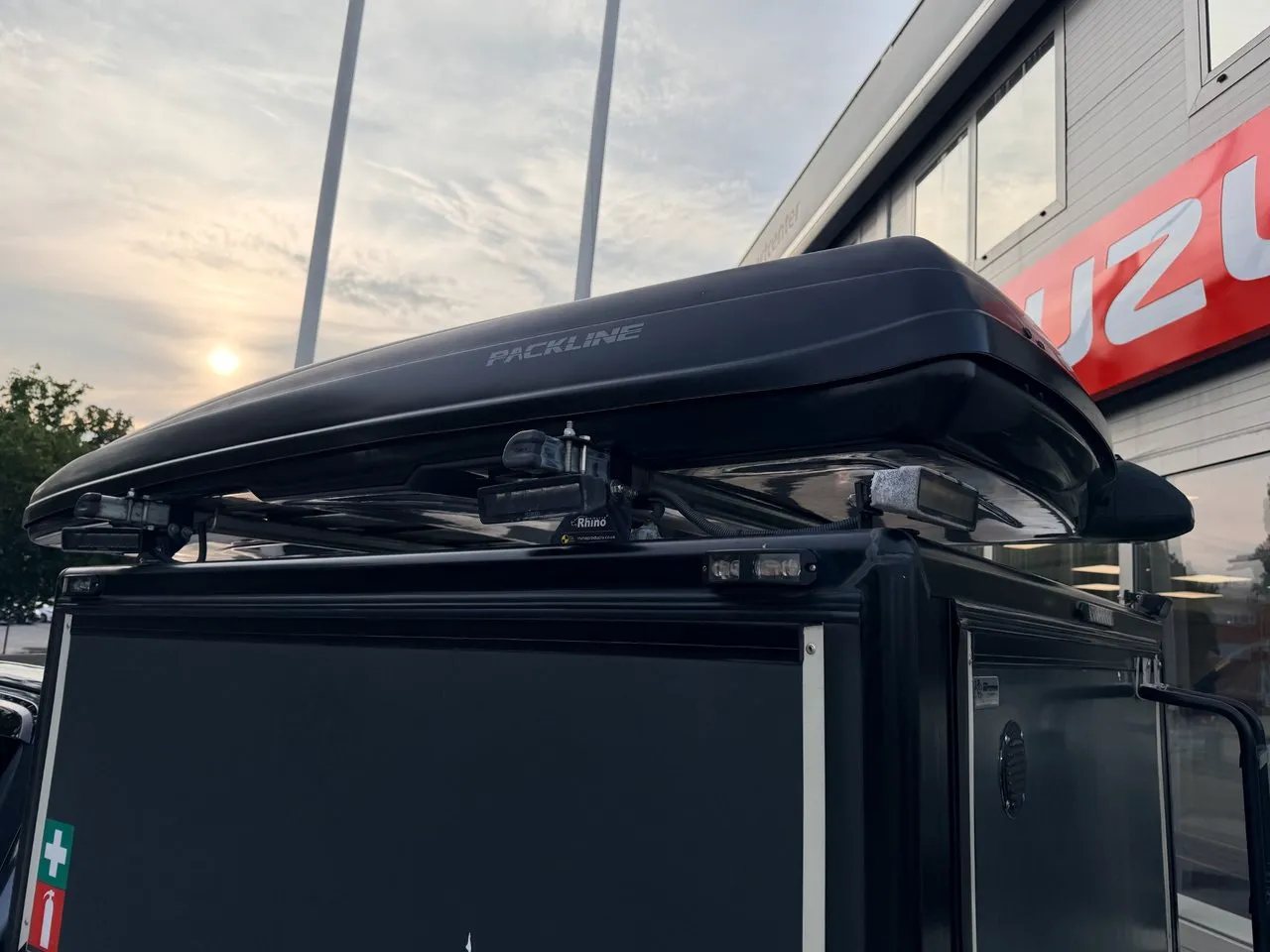 Vehicle image 18