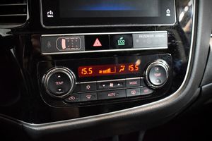 Mitsubishi Outlander bild 29