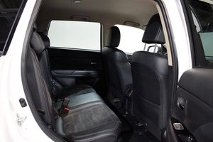Mitsubishi Outlander bild 15