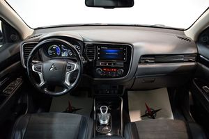 Mitsubishi Outlander bild 9