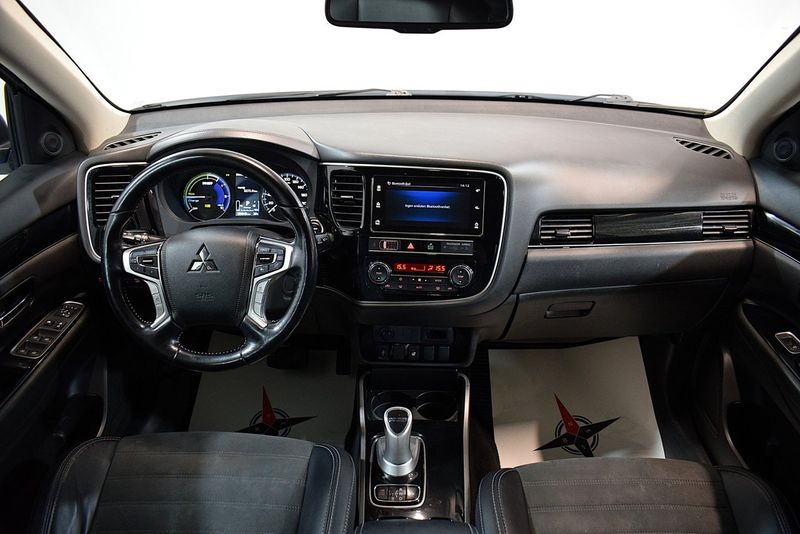 Mitsubishi Outlander bild 9