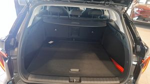 Kia K4 bild 12