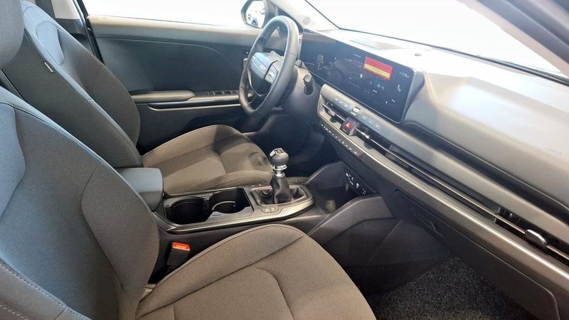 Kia K4 bild 3