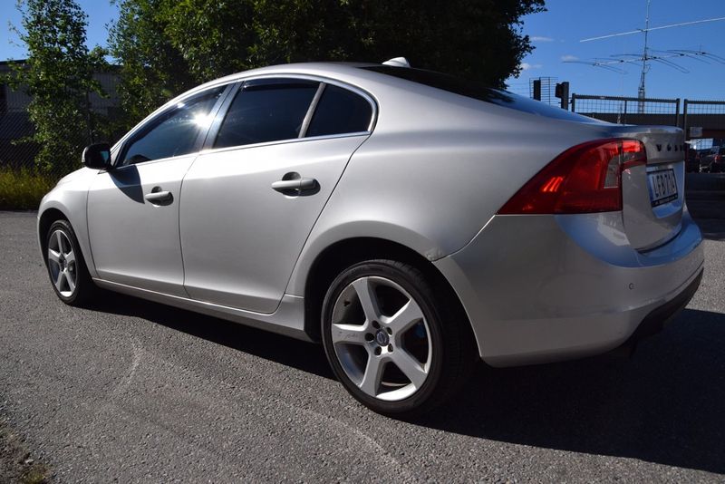 Volvo S60 bild 6