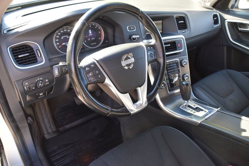 Volvo S60 bild 17