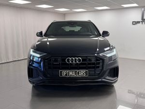Audi Q8 bild 7