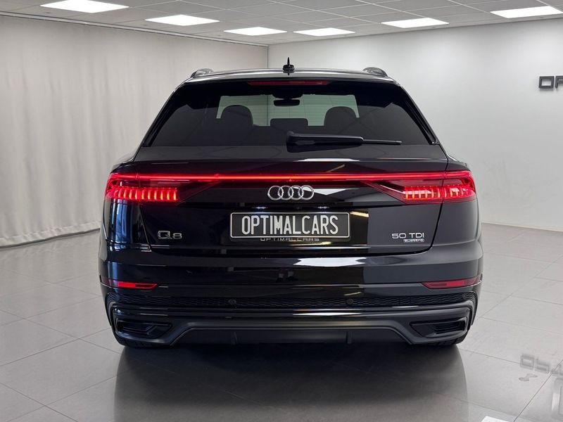 Audi Q8 bild 16