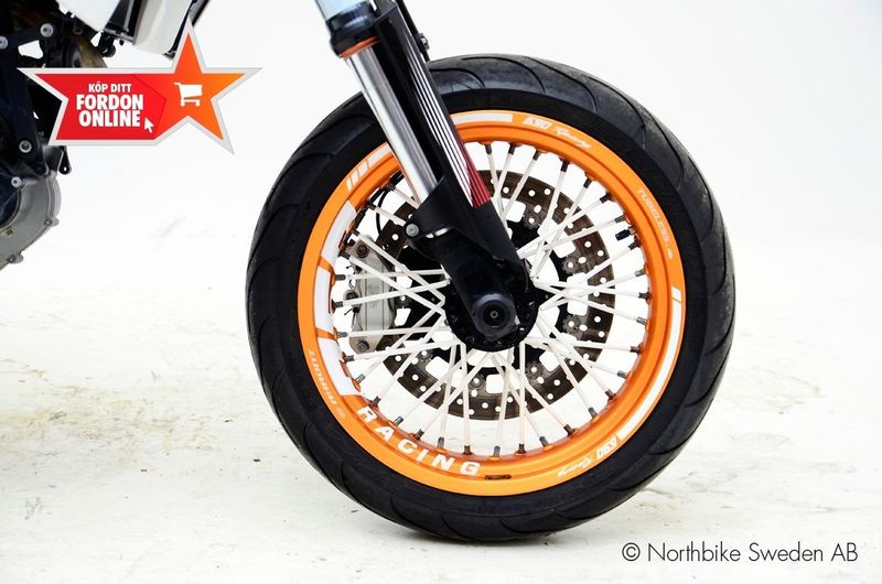 KTM 690 SMC R bild 6
