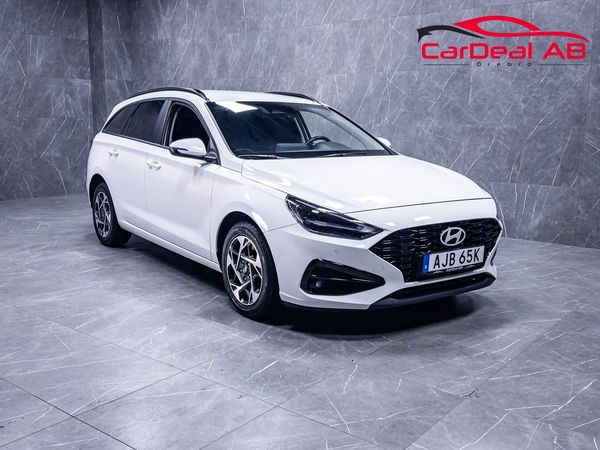 Hyundai i30 Kombi 1.0 T-GDI DCT Kamera CarPlay Drag Rattvärme MOMS - 2025