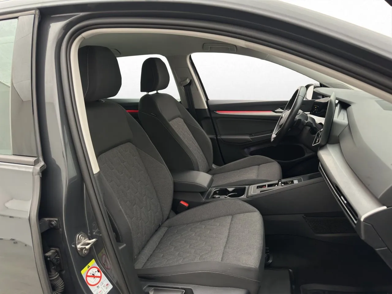 Vehicle image 23